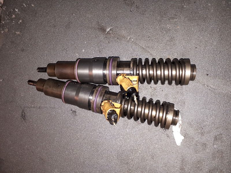 Volvo DCOOBF / Scania / D10a. D7a . D7C - Filtru de combustibil: Foto 3 Volvo DCOOBF / Scania / D10a. D7a . D7C - Filtru de combustibil: Foto 3