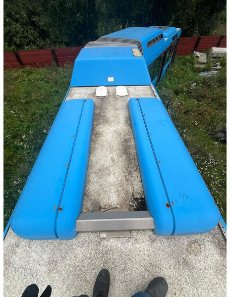 Volvo b12 - Piesa de climatizare: Foto 5 Volvo b12 - Piesa de climatizare: Foto 5