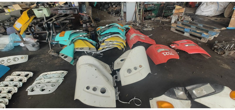 Volvo магнетолы . B12 . Ивеко - Bară de protecție: Foto 1 Volvo магнетолы . B12 . Ивеко - Bară de protecție: Foto 1