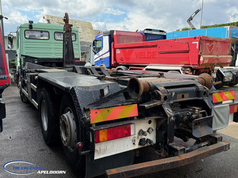 MAN 26.403 6x2 Stuuras, ADR - Camion cu cârlig: Foto 4 MAN 26.403 6x2 Stuuras, ADR - Camion cu cârlig: Foto 4