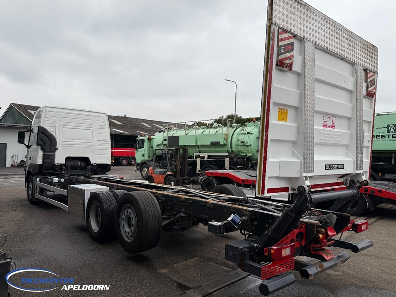 Volvo FM 410 379000 km, 6x2, Globetrotter - Camion şasiu: Foto 4 Volvo FM 410 379000 km, 6x2, Globetrotter - Camion şasiu: Foto 4