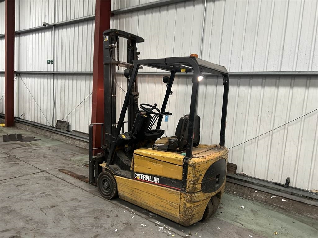 CAT EP16KT - Electrostivuitor: Foto 3 CAT EP16KT - Electrostivuitor: Foto 3