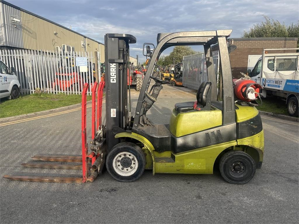 Clark C25G - Stivuitor GPL: Foto 1 Clark C25G - Stivuitor GPL: Foto 1