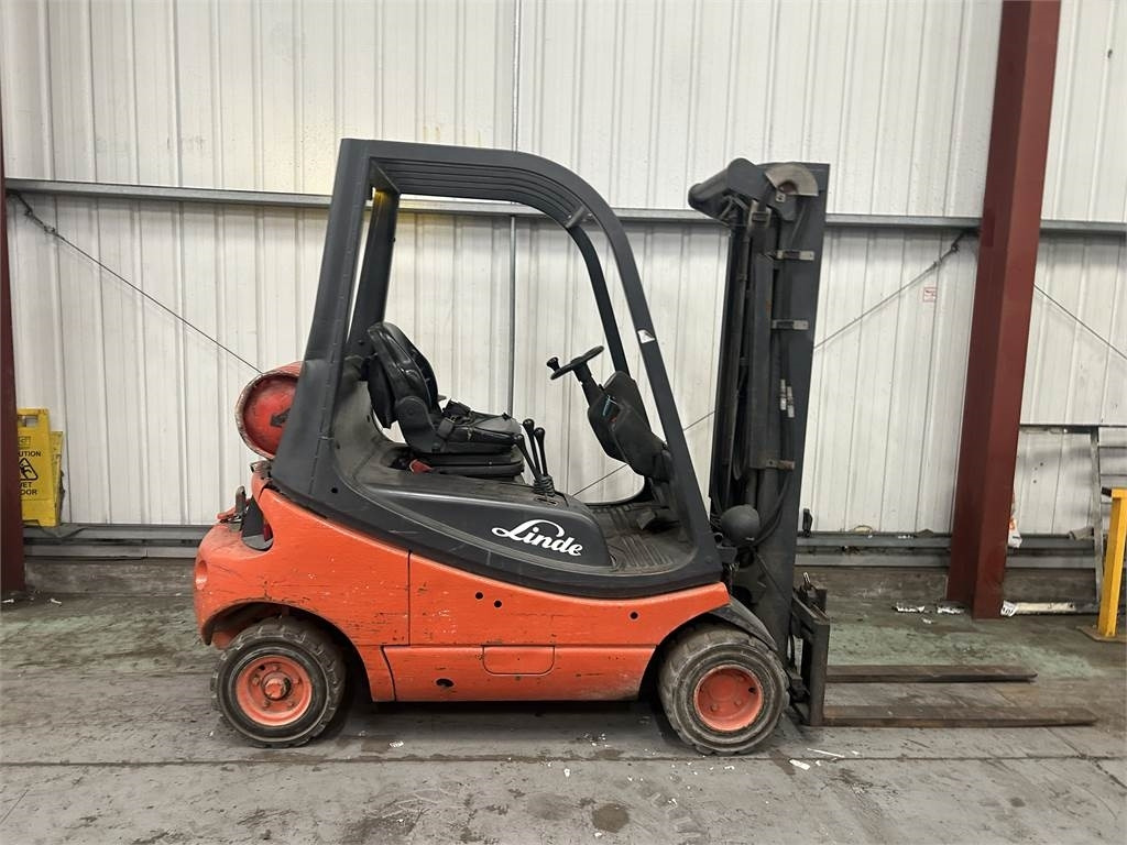 Linde H20T-03 - Stivuitor GPL: Foto 5 Linde H20T-03 - Stivuitor GPL: Foto 5