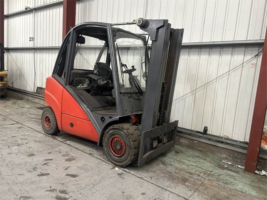 Linde H30D - Stivuitor diesel: Foto 4 Linde H30D - Stivuitor diesel: Foto 4