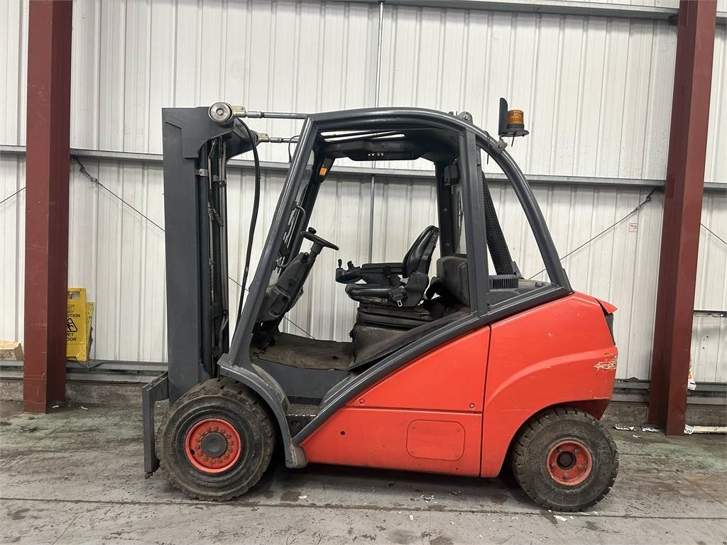 Linde H30D - Stivuitor diesel: Foto 1 Linde H30D - Stivuitor diesel: Foto 1