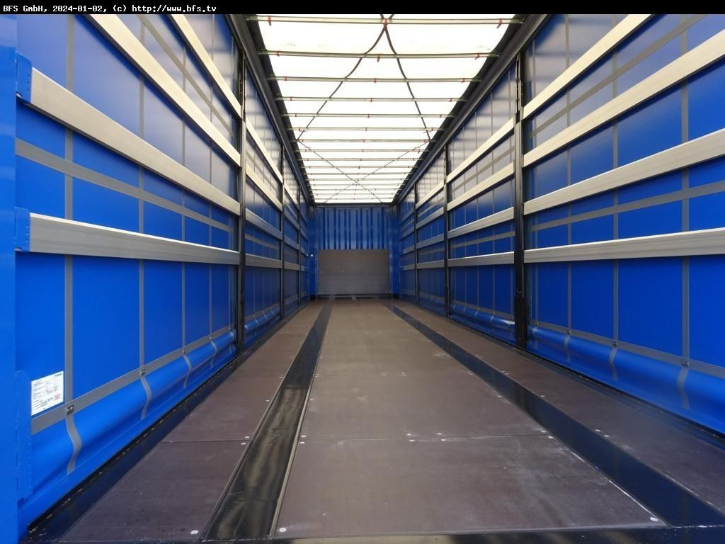 Krone Sattelauflieger SDP 27 eLB50-CS XL Getränke, Cod Krone Sattelauflieger SDP 27 eLB50-CS XL Getränke, Cod - Semiremorcă prelată: Foto 3 Krone Sattelauflieger SDP 27 eLB50-CS XL Getränke, Cod Krone Sattelauflieger SDP 27 eLB50-CS XL Getränke, Cod - Semiremorcă prelată: Foto 3