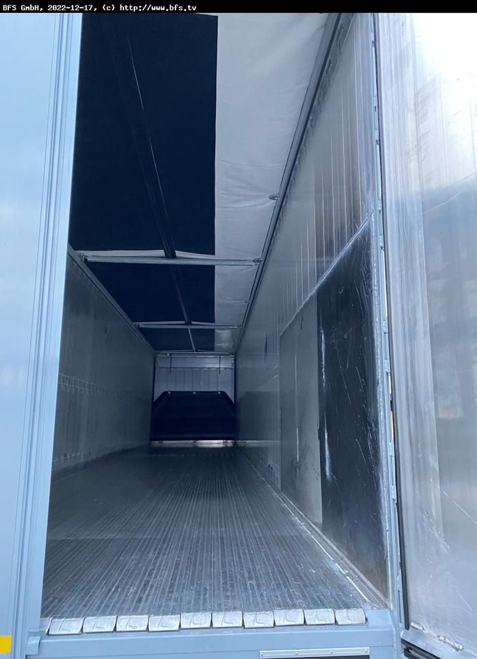 Legras Schubboden FMA FM-Edition, Schubbodenauflieger 9 - Semiremorcă cu podea culisantă: Foto 4 Legras Schubboden FMA FM-Edition, Schubbodenauflieger 9 - Semiremorcă cu podea culisantă: Foto 4