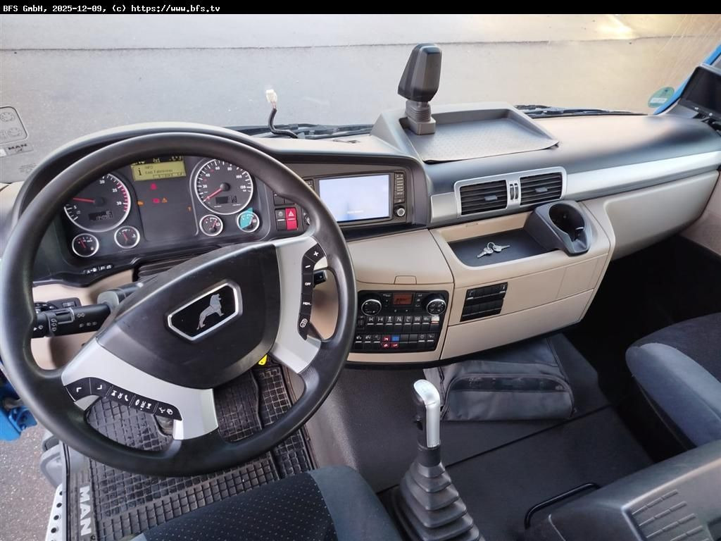 MAN TGS 26.500 6x4 BL Unfall-Fahrzeug! Instandgesetz - Camion cu cârlig: Foto 4 MAN TGS 26.500 6x4 BL Unfall-Fahrzeug! Instandgesetz - Camion cu cârlig: Foto 4