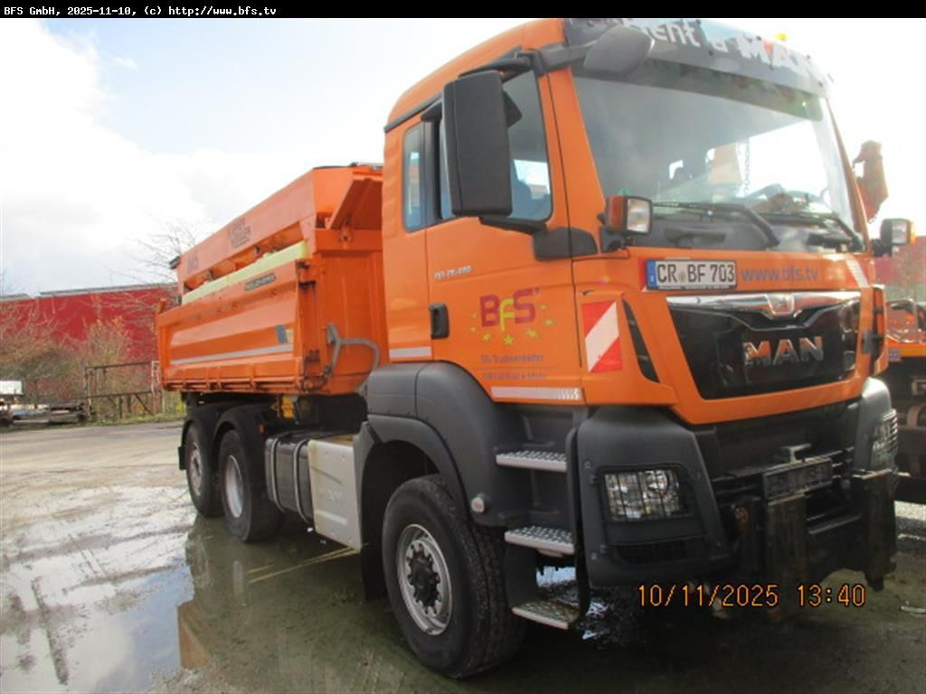 MAN TGS 28.480 6X4-4 BL Euro6, Winterdienst, Bordmat - Camion basculantă: Foto 1 MAN TGS 28.480 6X4-4 BL Euro6, Winterdienst, Bordmat - Camion basculantă: Foto 1
