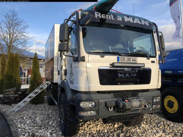 MAN TGM 13.290 4x4 BL Action 4X4 DoKa Spezialmobil MAN TGM 13.290 4x4 BL Action 4X4 DoKa Spezialmobil - Maşina comunala, Camion: Foto 1 MAN TGM 13.290 4x4 BL Action 4X4 DoKa Spezialmobil MAN TGM 13.290 4x4 BL Action 4X4 DoKa Spezialmobil - Maşina comunala, Camion: Foto 1