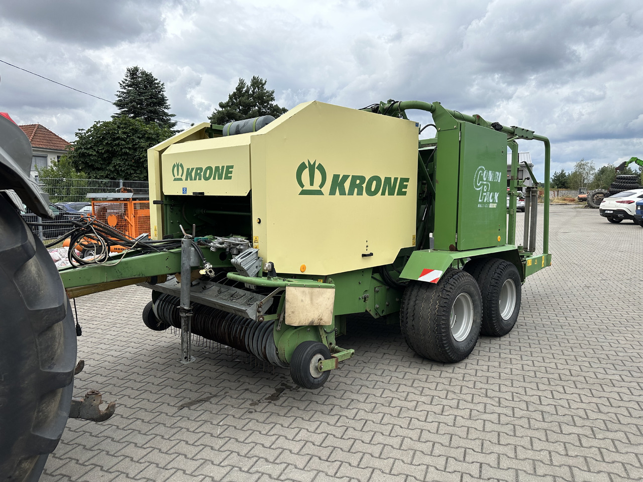 Krone COMBI PACK 1500 V MC - Presă baloţi rotunzi: Foto 4 Krone COMBI PACK 1500 V MC - Presă baloţi rotunzi: Foto 4
