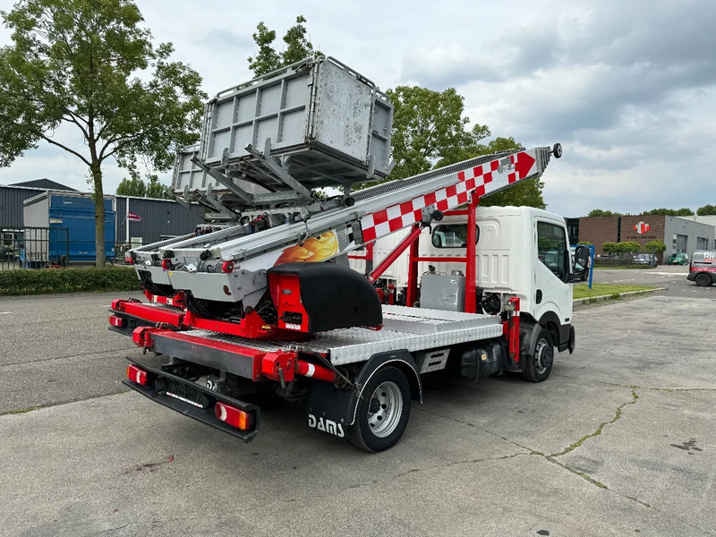 Nissan 3X UNIT CABSTAR 35.13 EURO 6 + LIFT 25 METER + REMOTE CONTROL - Autoutilitară: Foto 4 Nissan 3X UNIT CABSTAR 35.13 EURO 6 + LIFT 25 METER + REMOTE CONTROL - Autoutilitară: Foto 4