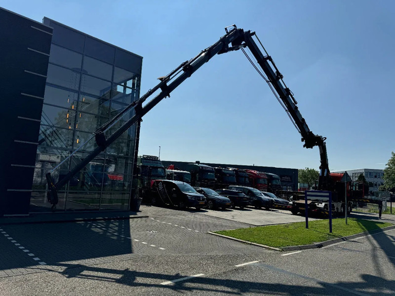 Scania R560 V8 8X2 + EFFER CRANE 1550 6S + FLYJIP 6XHYDR + REMOTE + WINCH - Cap tractor: Foto 5 Scania R560 V8 8X2 + EFFER CRANE 1550 6S + FLYJIP 6XHYDR + REMOTE + WINCH - Cap tractor: Foto 5