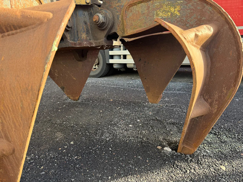 Caterpillar 950 liter 473-7067 - Graifer pentru Utilaje constructii: Foto 3 Caterpillar 950 liter 473-7067 - Graifer pentru Utilaje constructii: Foto 3