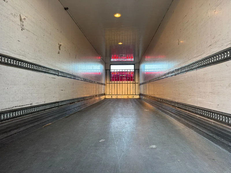 Chereau 2 AS - SAF - ISOLATED BOX + DHOLLANDIA LIFT 2.000 KG - Semiremorcă furgon: Foto 5 Chereau 2 AS - SAF - ISOLATED BOX + DHOLLANDIA LIFT 2.000 KG - Semiremorcă furgon: Foto 5