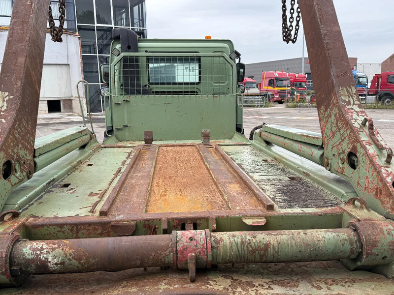 DAF CF 290 4X2 EURO 6 + MULTILIFT SKIPLOADER (HIAB) - Camion container de gunoi: Foto 4 DAF CF 290 4X2 EURO 6 + MULTILIFT SKIPLOADER (HIAB) - Camion container de gunoi: Foto 4