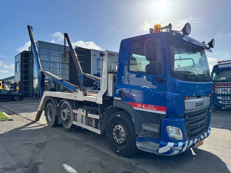 DAF CF 400 6X2 - EURO 6 + VDL P-18 + REMOTE + LIFT AXLE - Camion container de gunoi: Foto 2 DAF CF 400 6X2 - EURO 6 + VDL P-18 + REMOTE + LIFT AXLE - Camion container de gunoi: Foto 2