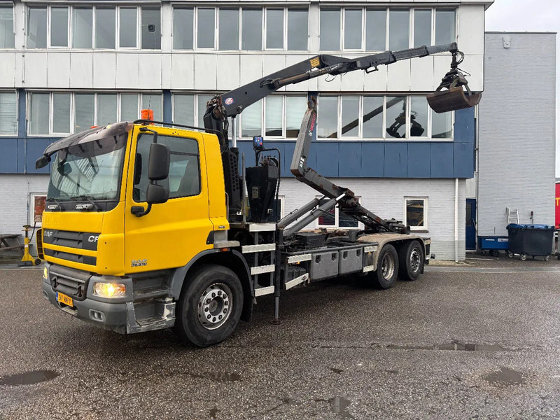 DAF CF 75.310 6X2 EURO 5 HMF 1244 Z2 + REMOTE + HIAB 17T HOOK - Camion cu macara: Foto 2 DAF CF 75.310 6X2 EURO 5 HMF 1244 Z2 + REMOTE + HIAB 17T HOOK - Camion cu macara: Foto 2