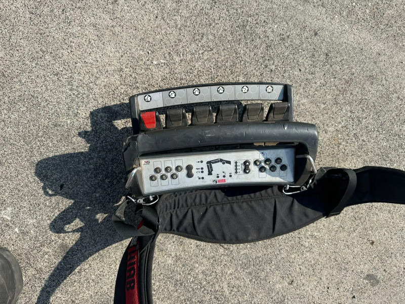 Camion platformă, Camion cu macara DAF CF 85.360 8x2 + HIAB 422E8 REMOTE CONTROLE: Foto 7 Camion platformă, Camion cu macara DAF CF 85.360 8x2 + HIAB 422E8 REMOTE CONTROLE: Foto 7