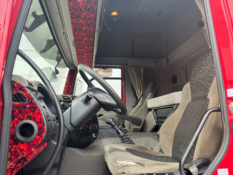 Camion platformă, Camion cu macara DAF CF 85.460 8X2 HIAB 477E-7 + JIB 75X + REMOTE CONTROL: Foto 15 Camion platformă, Camion cu macara DAF CF 85.460 8X2 HIAB 477E-7 + JIB 75X + REMOTE CONTROL: Foto 15