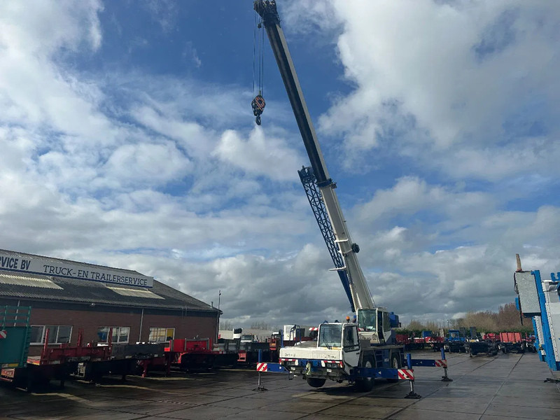 Faun ATF 30-2l 4X4 - Macara tot teren: Foto 2 Faun ATF 30-2l 4X4 - Macara tot teren: Foto 2