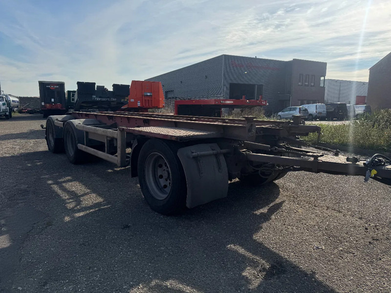 Floor FLA 3-101 3X BPW AXLE APK TÜV TILL 06-2026 - Remorcă transport containere/ Swap body: Foto 4 Floor FLA 3-101 3X BPW AXLE APK TÜV TILL 06-2026 - Remorcă transport containere/ Swap body: Foto 4