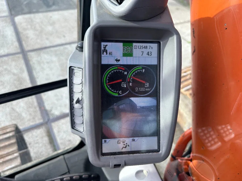 Hitachi ZX350LC-5B CE - Excavator pe şenile: Foto 4 Hitachi ZX350LC-5B CE - Excavator pe şenile: Foto 4