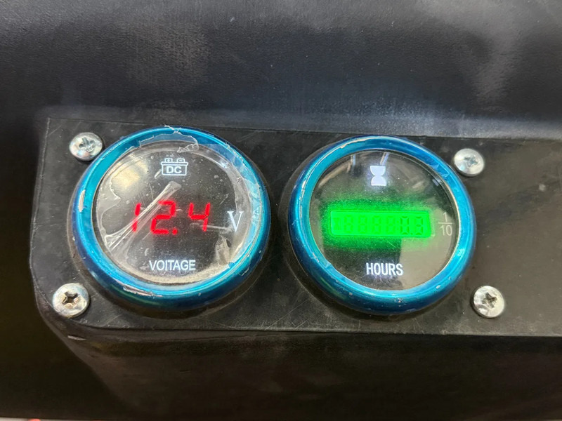 JPC HT12 - NEW AND UNUSED! - Mini excavator: Foto 5 JPC HT12 - NEW AND UNUSED! - Mini excavator: Foto 5