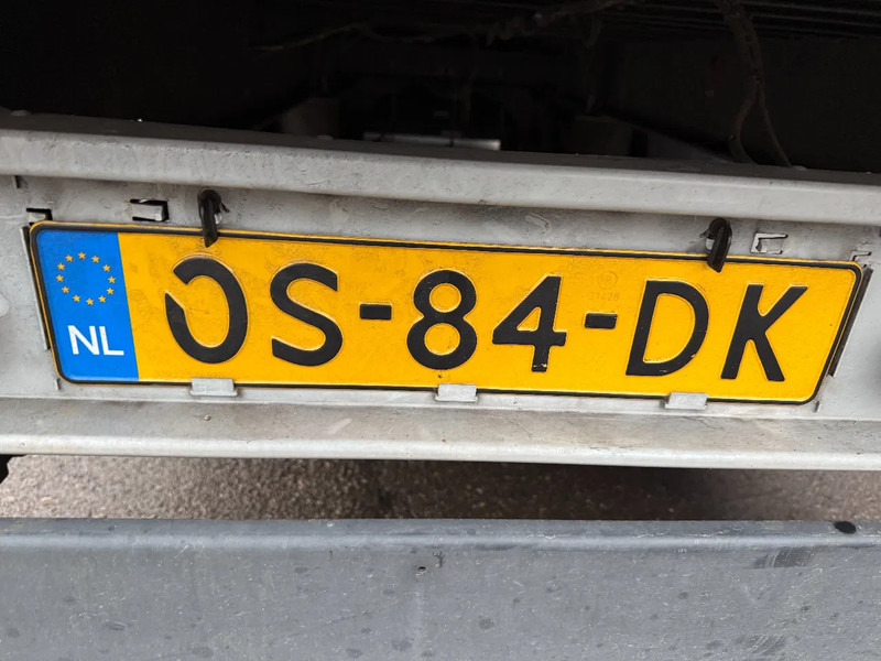 Semiremorcă prelată Kögel S24-1 / 3 AXLE / BPW / DISC BRAKES + SLIDING ROOF: Foto 13 Semiremorcă prelată Kögel S24-1 / 3 AXLE / BPW / DISC BRAKES + SLIDING ROOF: Foto 13