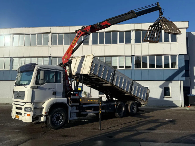 MAN TGA 26.350 6X2 KIPPER + PALFINGER PK16502 + REMOTE CONTROL - Camion basculantă, Camion cu macara: Foto 4 MAN TGA 26.350 6X2 KIPPER + PALFINGER PK16502 + REMOTE CONTROL - Camion basculantă, Camion cu macara: Foto 4