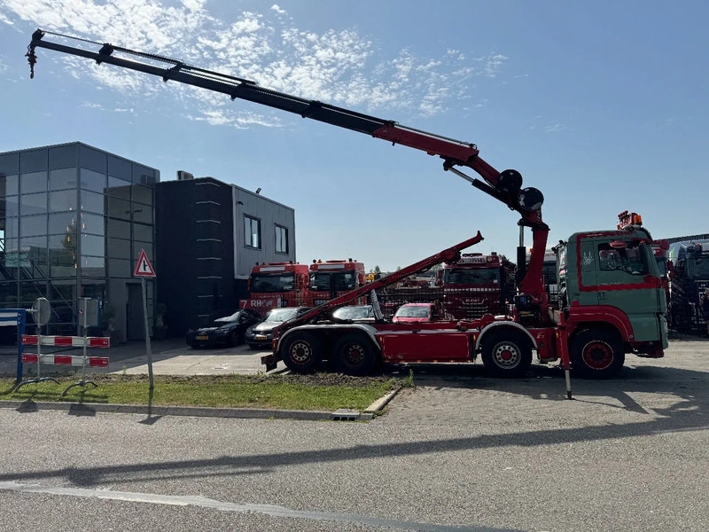 MAN TGS 35.480 8X4 HMF 2420 K5 + HMF ABLE + REMOTE CONTROL - Camion cu macara: Foto 3 MAN TGS 35.480 8X4 HMF 2420 K5 + HMF ABLE + REMOTE CONTROL - Camion cu macara: Foto 3