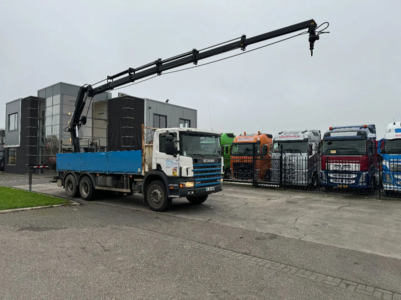 Scania P124-360 6X4 EURO 2 HIAB 200 C-5 ALL 2000 - Camion cu macara: Foto 1 Scania P124-360 6X4 EURO 2 HIAB 200 C-5 ALL 2000 - Camion cu macara: Foto 1