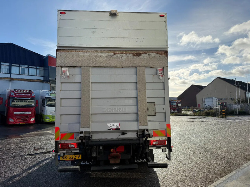 Scania P450 6X2 EURO 6 NGS 2500 KG ZEPRO LOAD LIFT - Camion cu prelată: Foto 5 Scania P450 6X2 EURO 6 NGS 2500 KG ZEPRO LOAD LIFT - Camion cu prelată: Foto 5