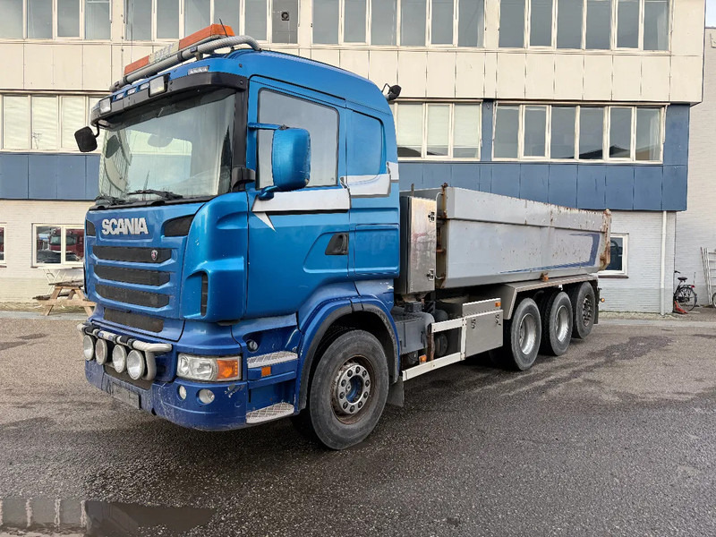 Scania R560 V8 8X4 - EURO 5 - MANUAL GEAR - Camion basculantă: Foto 2 Scania R560 V8 8X4 - EURO 5 - MANUAL GEAR - Camion basculantă: Foto 2