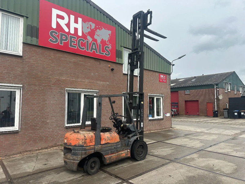 Toyota 6FDF 30 3 TO - Motostivuitor: Foto 2 Toyota 6FDF 30 3 TO - Motostivuitor: Foto 2