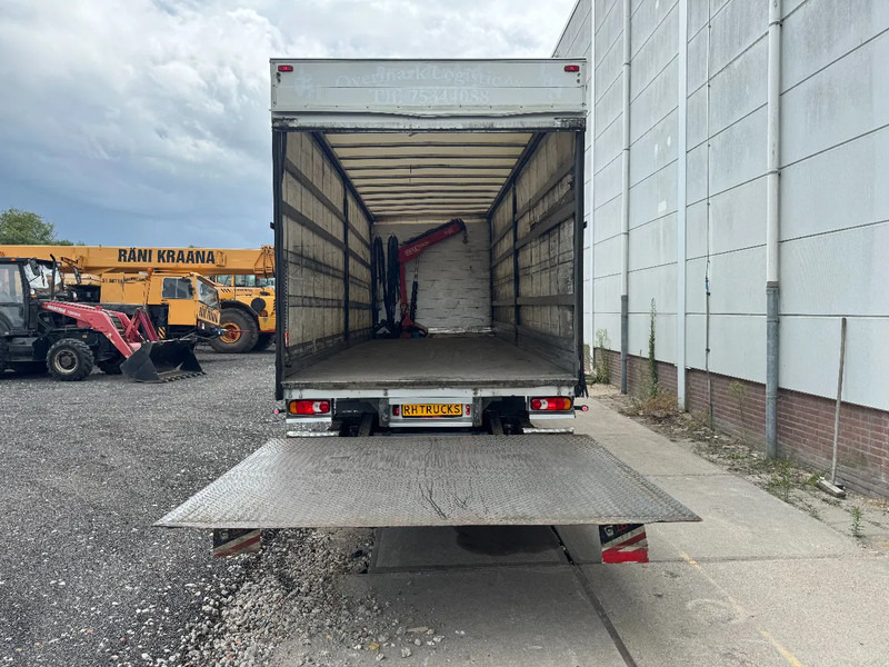Volvo FL 250 4X2 EURO 6 + FASSI MICRO M25A.12 - Camion cu prelată, Camion cu macara: Foto 4 Volvo FL 250 4X2 EURO 6 + FASSI MICRO M25A.12 - Camion cu prelată, Camion cu macara: Foto 4