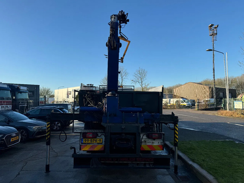 Volvo FM 340 6X2 EFFER 140 2S EURO 3 - Camion platformă, Camion cu macara: Foto 5 Volvo FM 340 6X2 EFFER 140 2S EURO 3 - Camion platformă, Camion cu macara: Foto 5