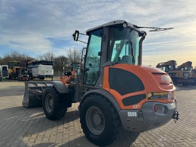 Încărcător frontal pe pneuri Weycor AR 65 e: Foto 10