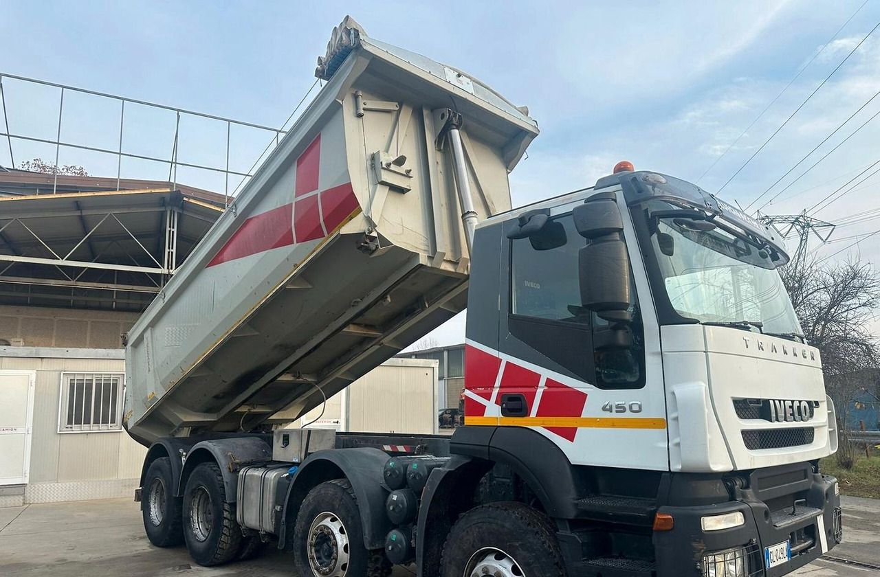Iveco Trakker 450 euro 5 - Camion basculantă: Foto 5 Iveco Trakker 450 euro 5 - Camion basculantă: Foto 5