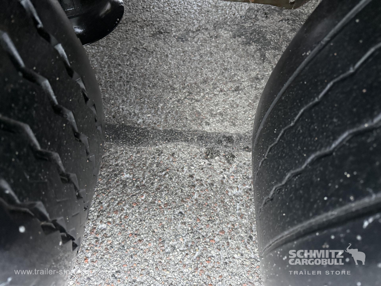 KRONE Curtainsider Standard - Semiremorcă prelată: Foto 4 KRONE Curtainsider Standard - Semiremorcă prelată: Foto 4