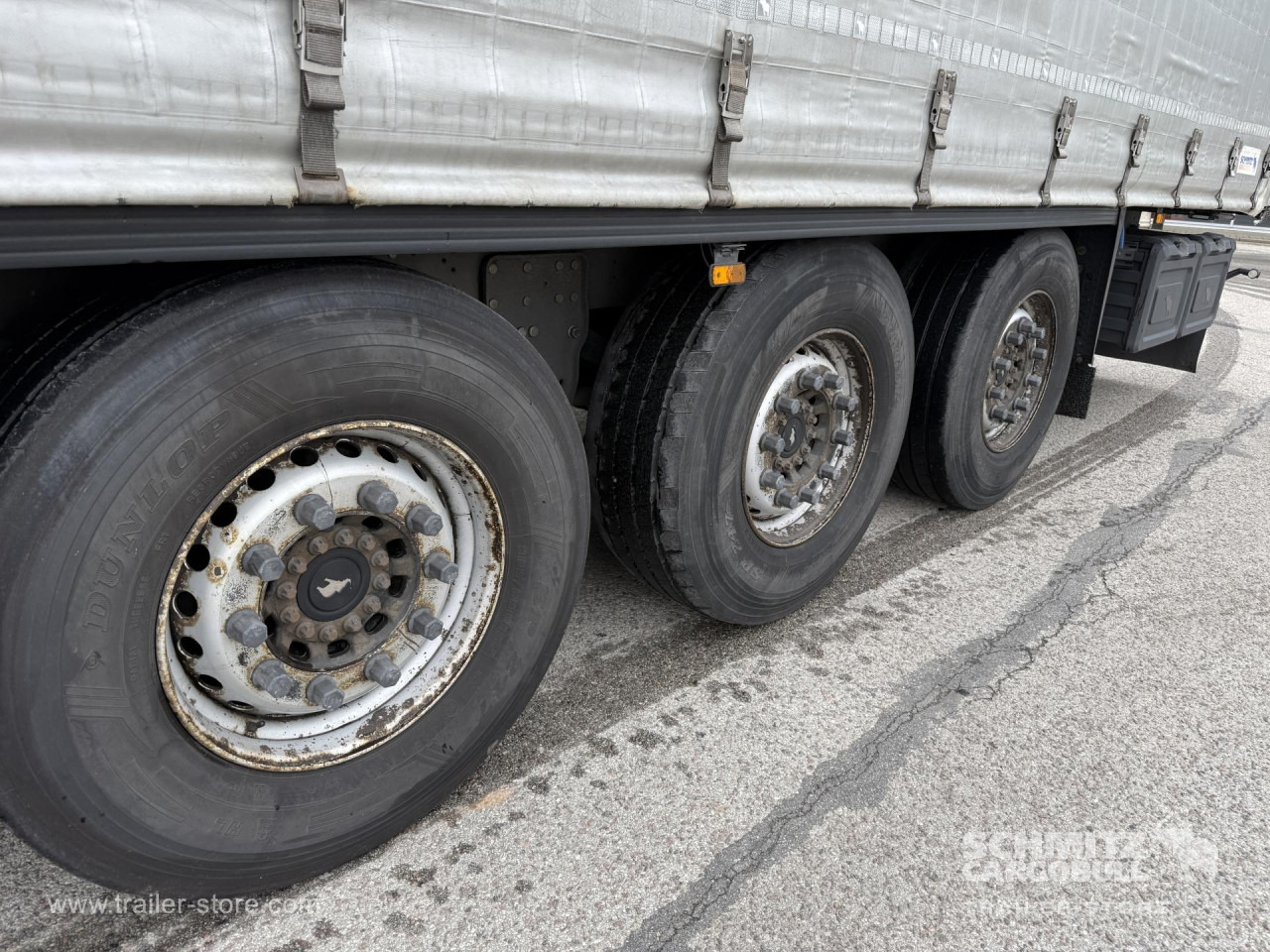 SCHMITZ Curtainsider Standard - Semiremorcă prelată: Foto 5 SCHMITZ Curtainsider Standard - Semiremorcă prelată: Foto 5