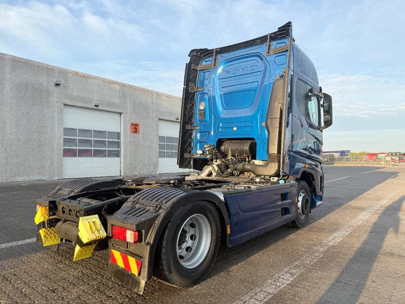 Ford F-Max - Cap tractor: Foto 3 Ford F-Max - Cap tractor: Foto 3