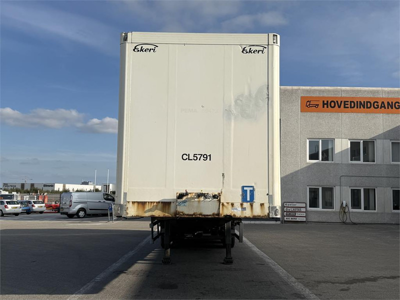 Ekeri 33 pl. - Semiremorcă furgon: Foto 2 Ekeri 33 pl. - Semiremorcă furgon: Foto 2