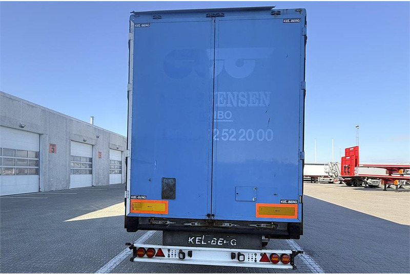 KEL-BERG 34 pl. - Semiremorcă furgon: Foto 5 KEL-BERG 34 pl. - Semiremorcă furgon: Foto 5