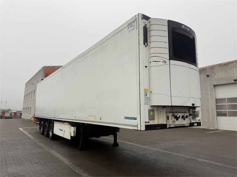 Krone 33 pl. - Semiremorcă frigider: Foto 2 Krone 33 pl. - Semiremorcă frigider: Foto 2