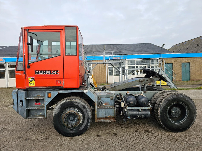 Tractor terminal CVS-Ferrari TT2516B: Foto 8 Tractor terminal CVS-Ferrari TT2516B: Foto 8