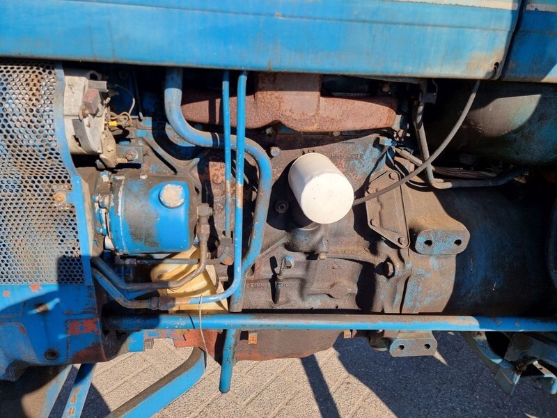 Tractor agricol Ford 5610: Foto 13