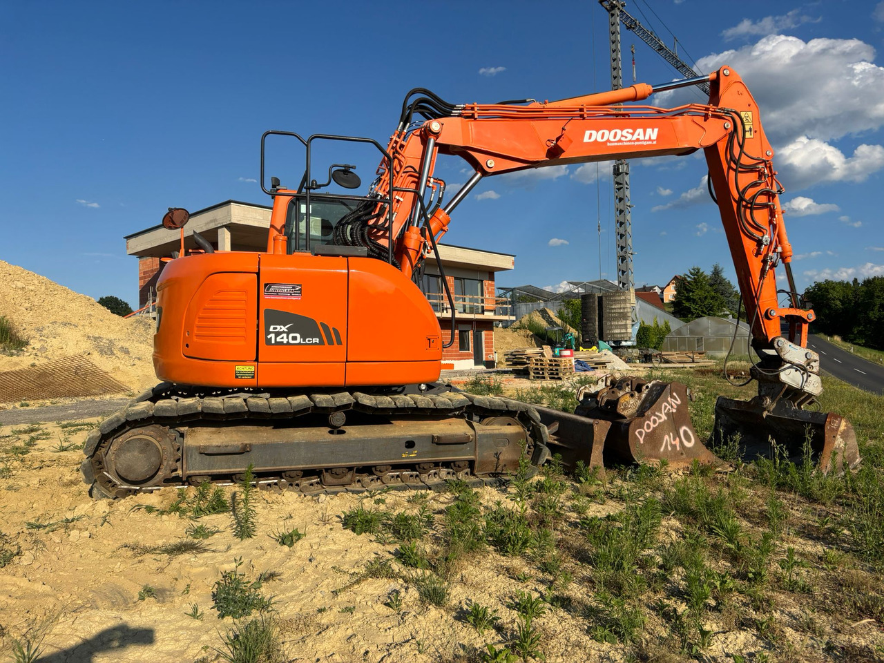 DOOSAN DX 140 LCR-3 - Excavator pe şenile: Foto 2 DOOSAN DX 140 LCR-3 - Excavator pe şenile: Foto 2