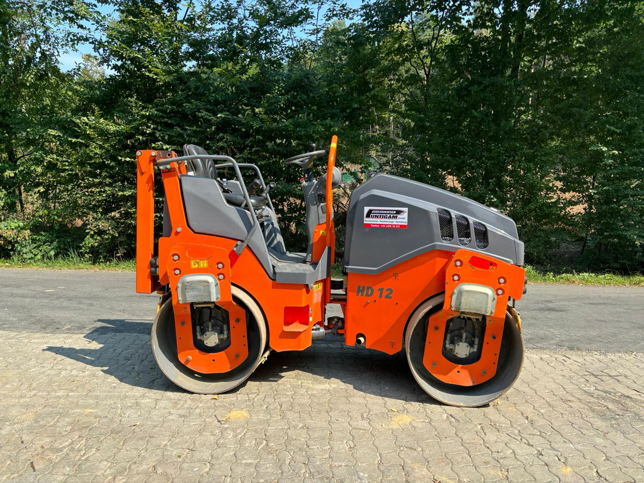 HAMM HD 12 VV - Mini cilindru compactor: Foto 2 HAMM HD 12 VV - Mini cilindru compactor: Foto 2